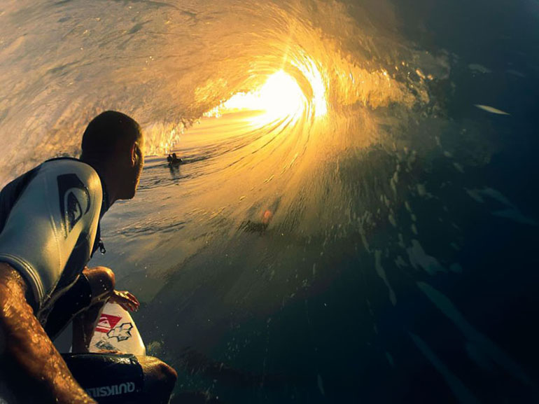 Сърфинг приключение, заснето с GoPro